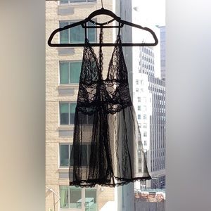 VICTORIA’S SECRET SHEER BLACK LACE RAZORBACK CAMISOLE